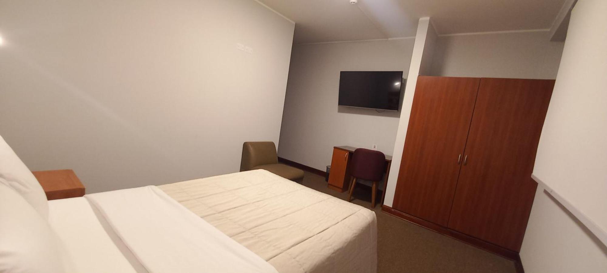 Hotel Javier Prado Inn Ліма Екстер'єр фото