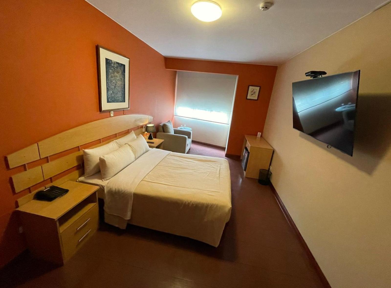 Hotel Javier Prado Inn Ліма Екстер'єр фото
