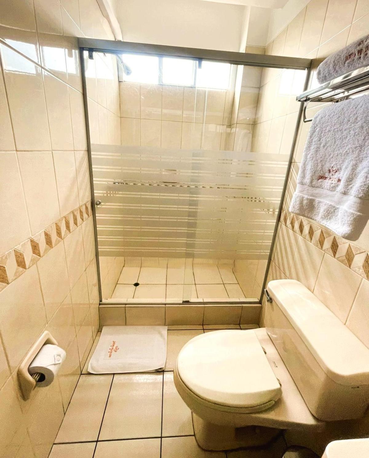 Hotel Javier Prado Inn Ліма Екстер'єр фото
